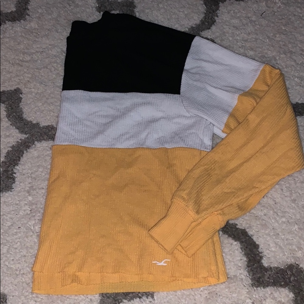 Cropped long sleeve tee
